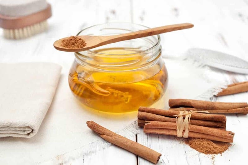 ماسک عسل و دارچین مخصوص پوست های چرب