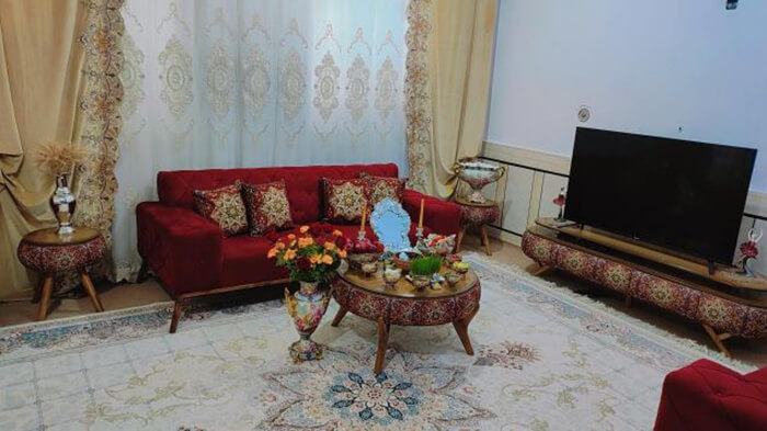 میز عسلی چوبی 2025 جدیدترین ترند سال 2 میز عسلی چوبی مدرن آکام چوب مدل نقش طرح سنتی لاکی رنگ
