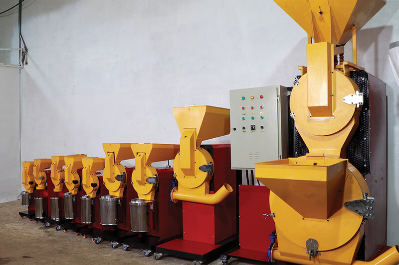 نقش آسیاب صنعتی در تبدیل دورریزها به محصولات قابلفروش 3 نقش آسیاب صنعتی در مدیریت پسماند