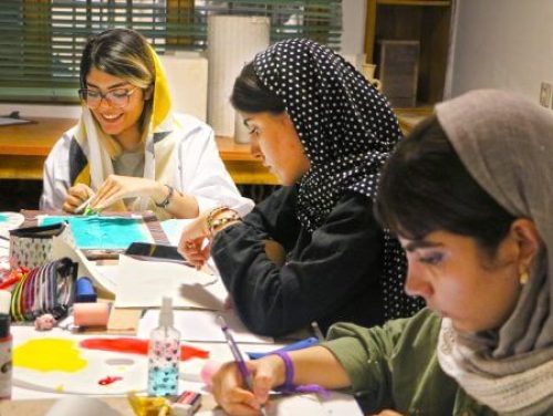 آموزشگاه های تخصصی و هنری در تهران